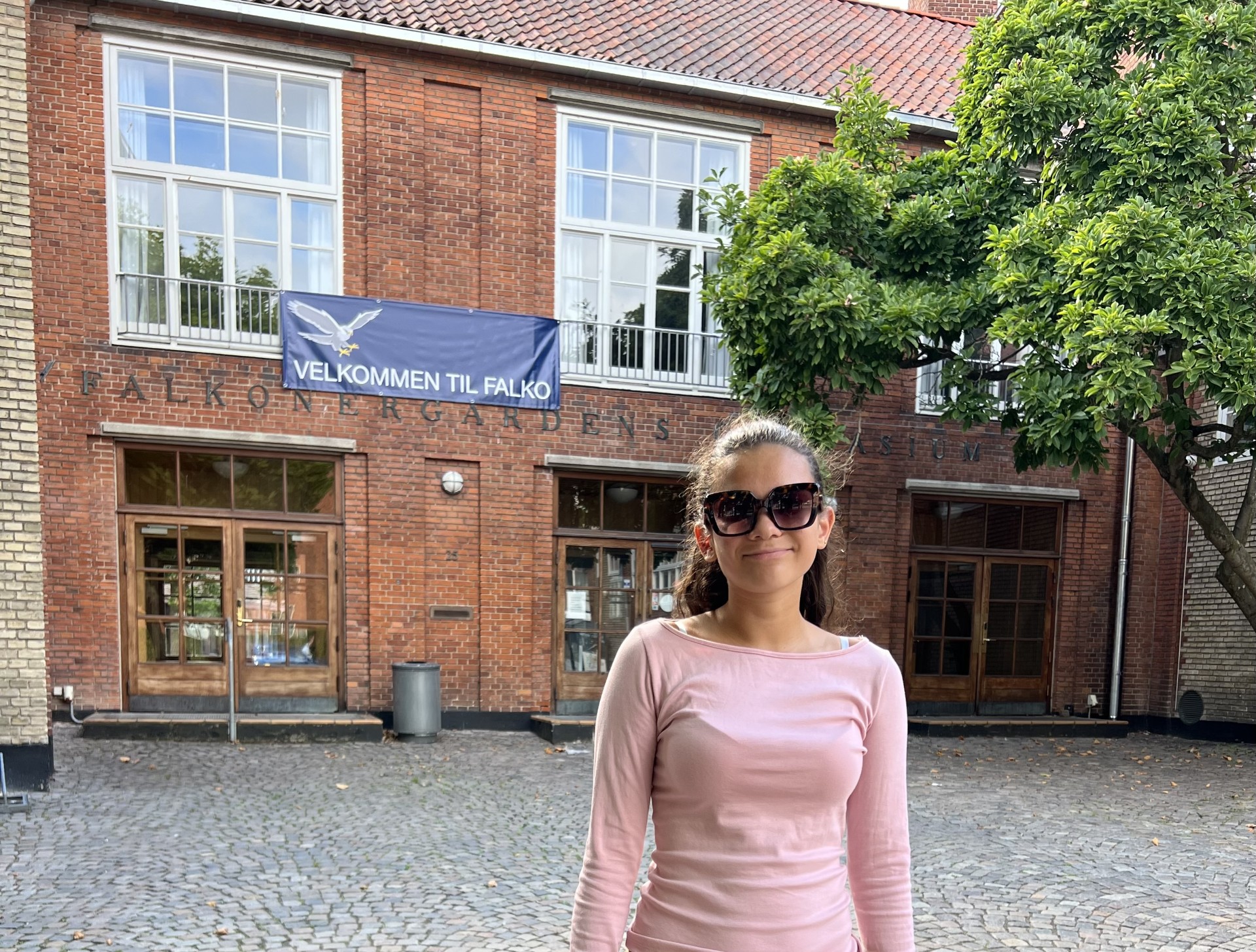 Freja infront of Falco, ready for the high school